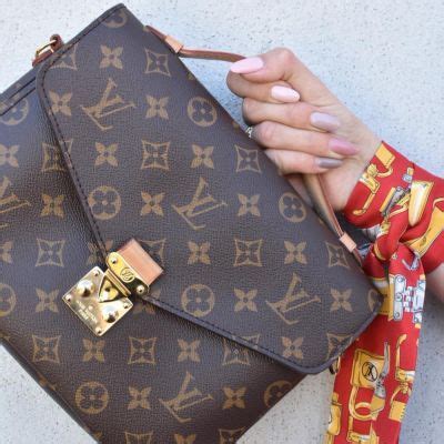 como autenticar una bolsa louis vuitton|bolsa de marca louis vuitton.